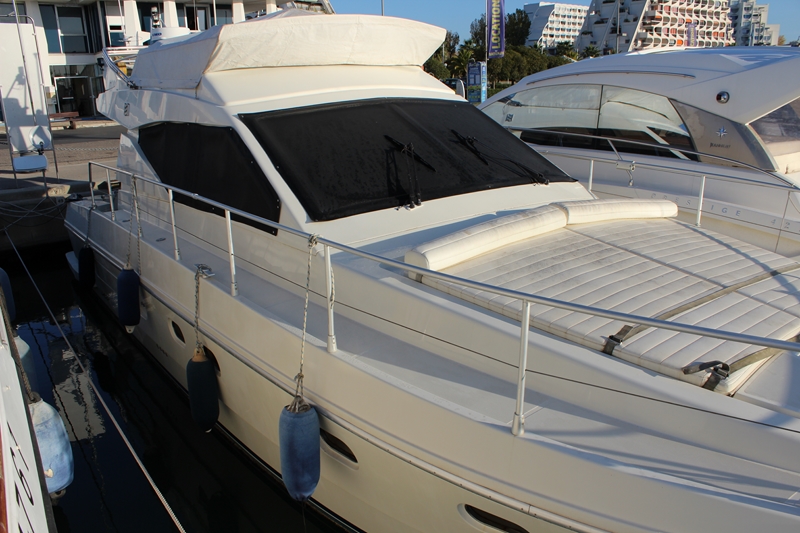 FERRETTI 120-img1