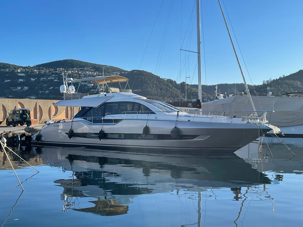 Couach 1900 mediterranean-img1